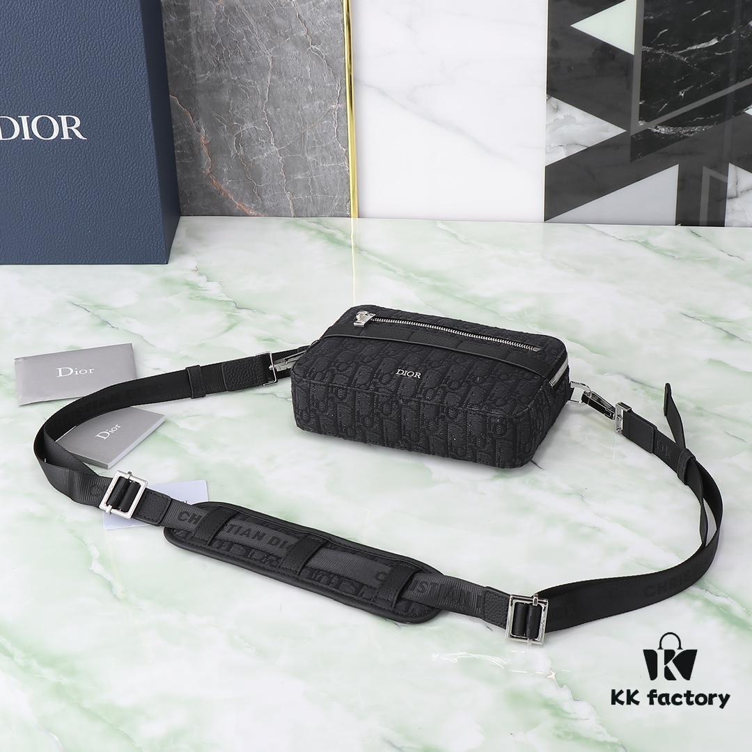 Dior Homme Men's Camera Crossbody Bag Model 206VPI-H03E (Black Jacquard)