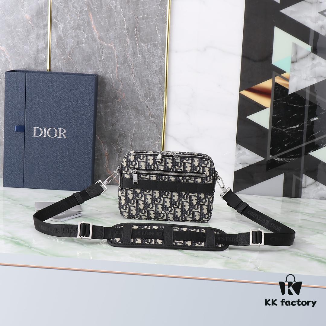 Dior Homme Men's Camera Crossbody Bag, Model 206VPI-H03E (Apricot Jacquard)