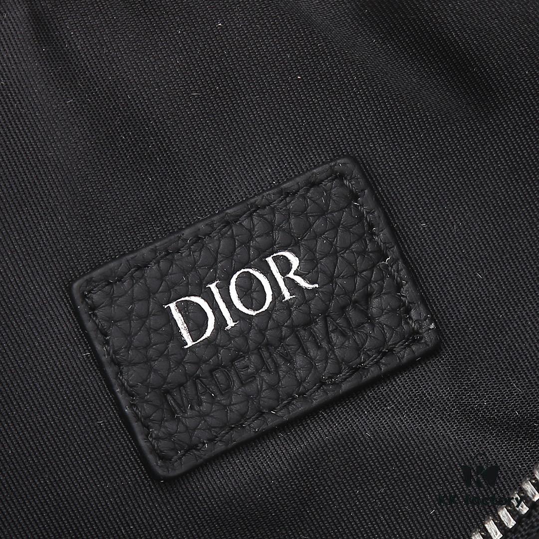 Dior ROLLER DIOR OBLIQUE Men's Shoulder and Crossbody Bag / Cylindrical Bag [Includes Original Retail Box]