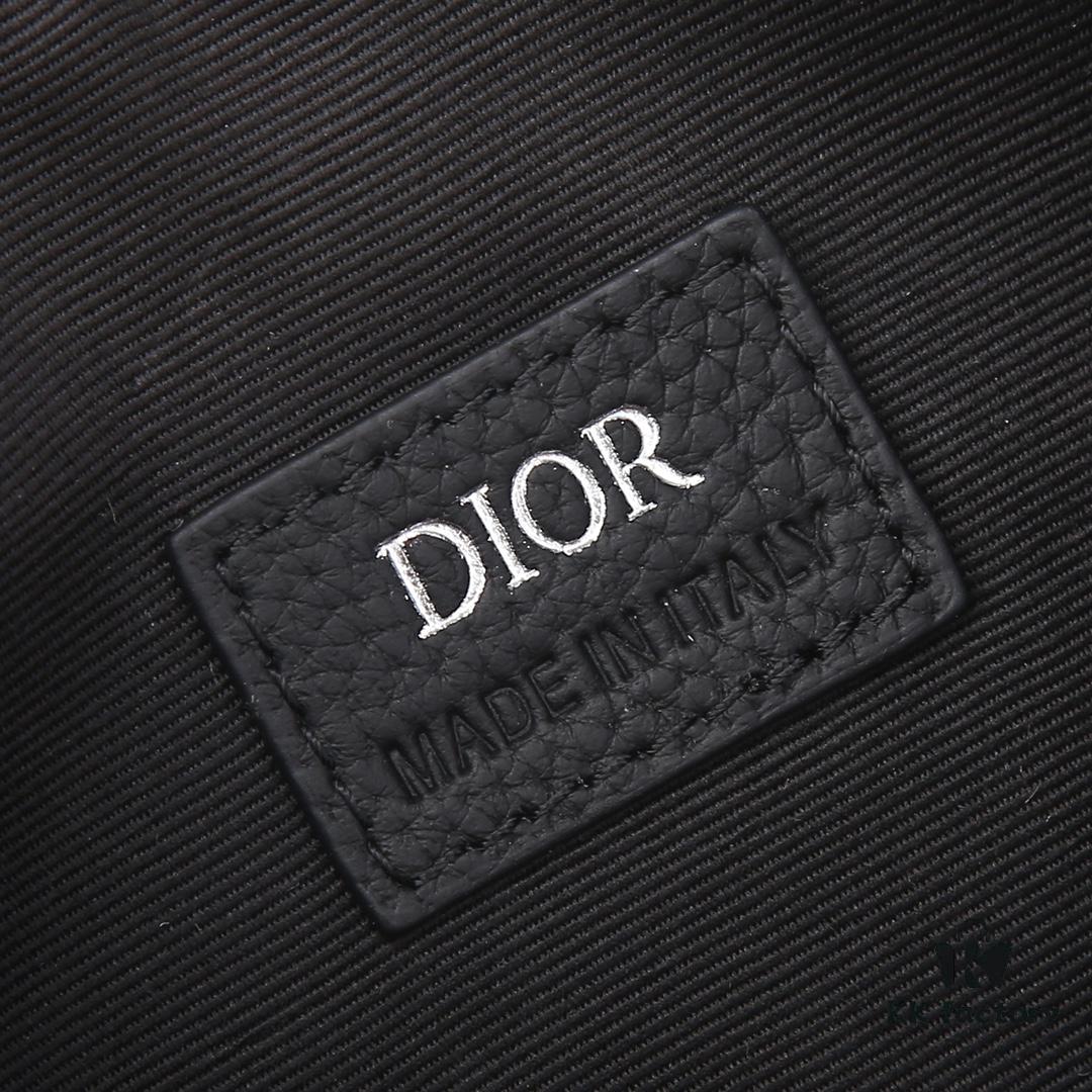 Dior ROLLER DIOR OBLIQUE Men's Shoulder and Crossbody Bag / Cylindrical Bag [With Original Retail Box]