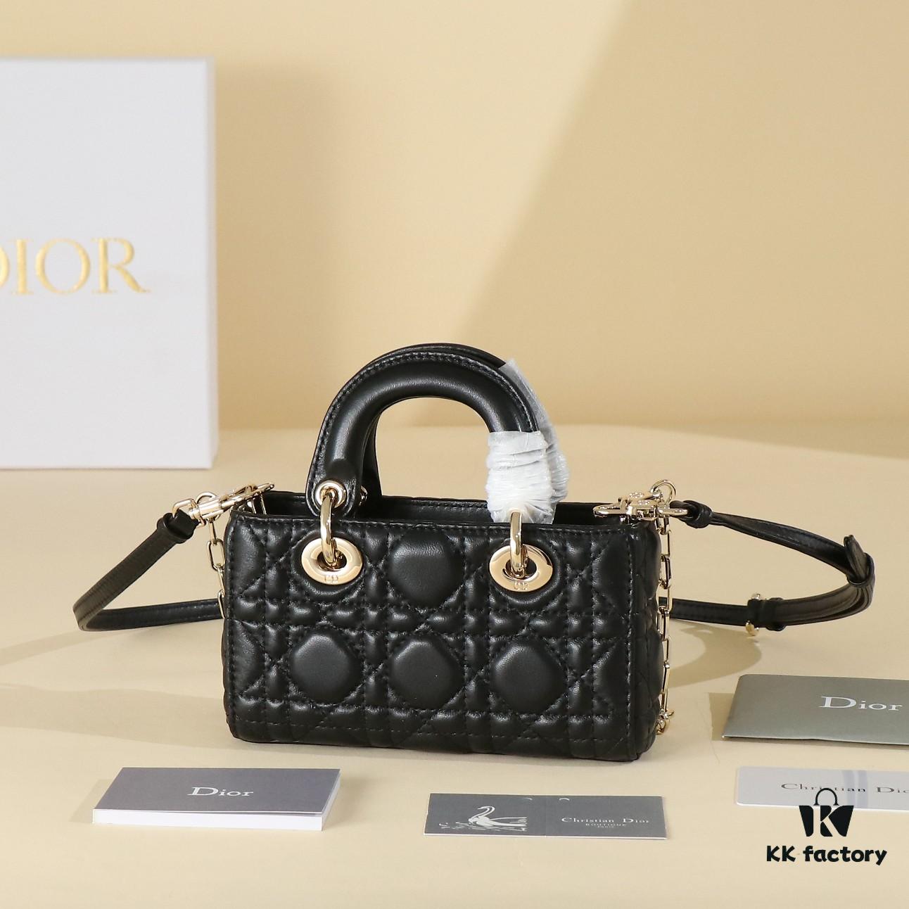 Black Lambskin Cannage Pattern