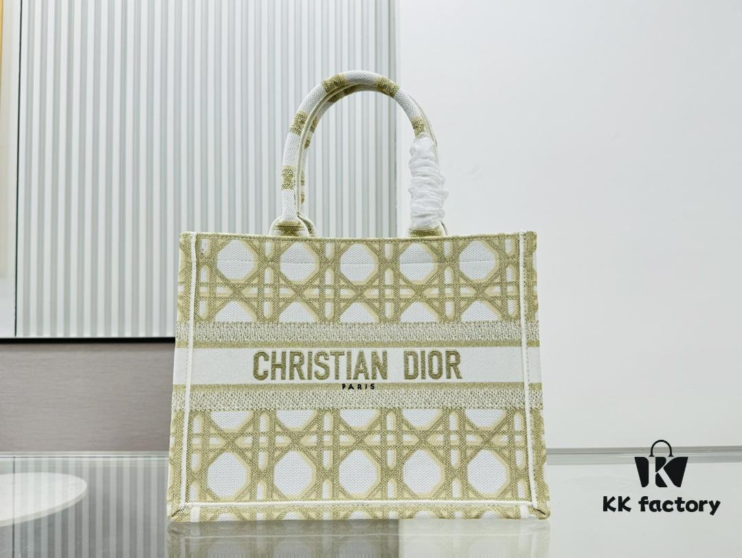 Thick Thread, Heavy Fabric Original Order Medium Di0r Book Tote