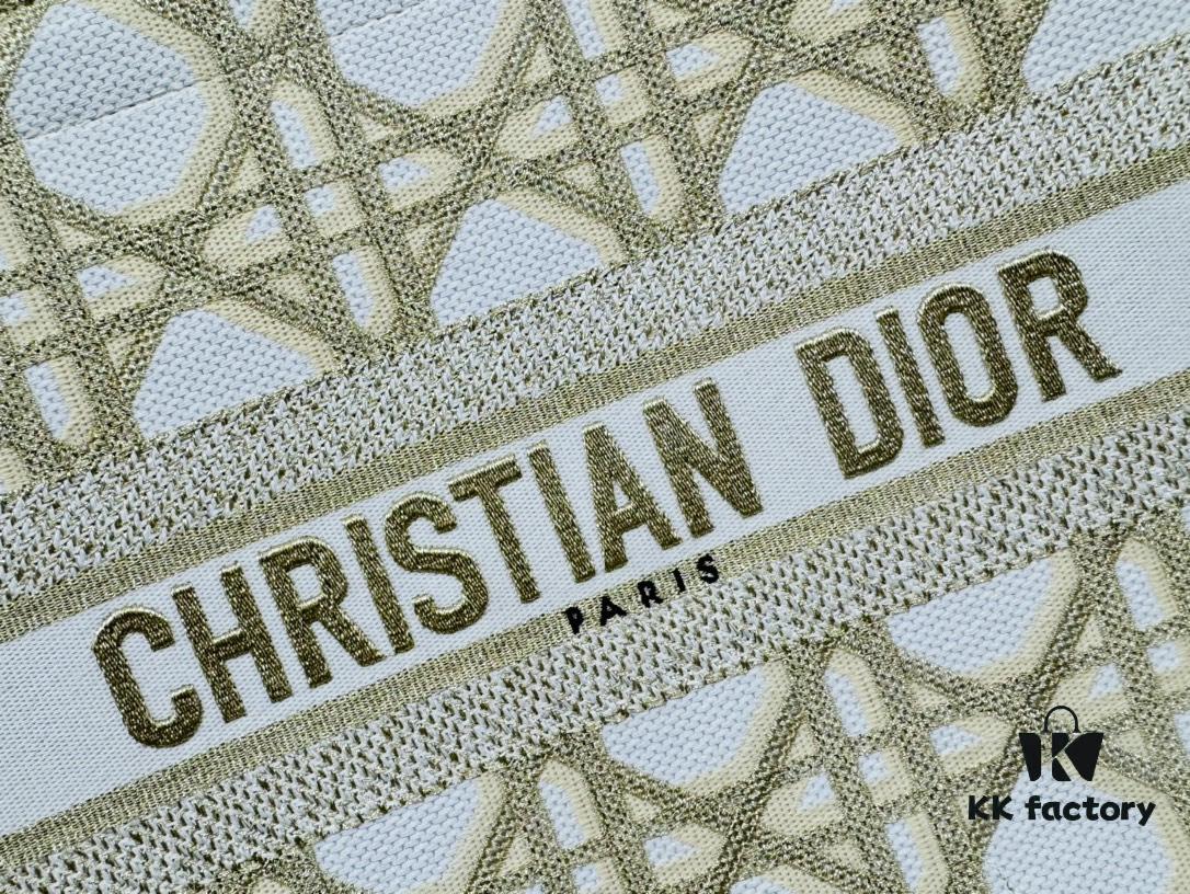 Thick Thread, Heavy Fabric Original Order Medium Di0r Book Tote