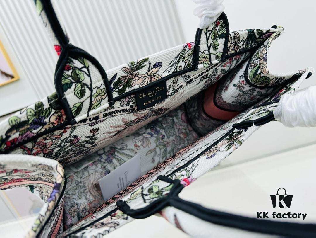 Thick Stitching, Heavy Fabric Original Order Medium [Dior Book Tote]