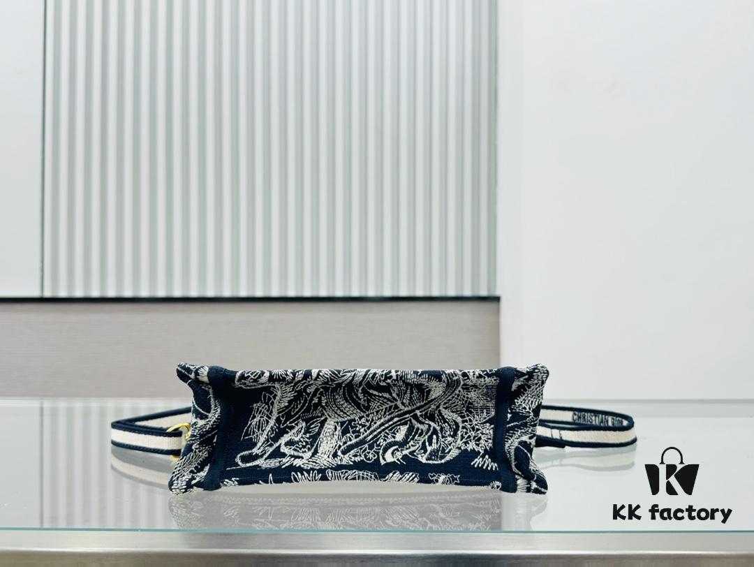 Black Blue Tiger, Super Mini with Shoulder Strap DIOR Book Tote 24 Spring/Summer New Arrival