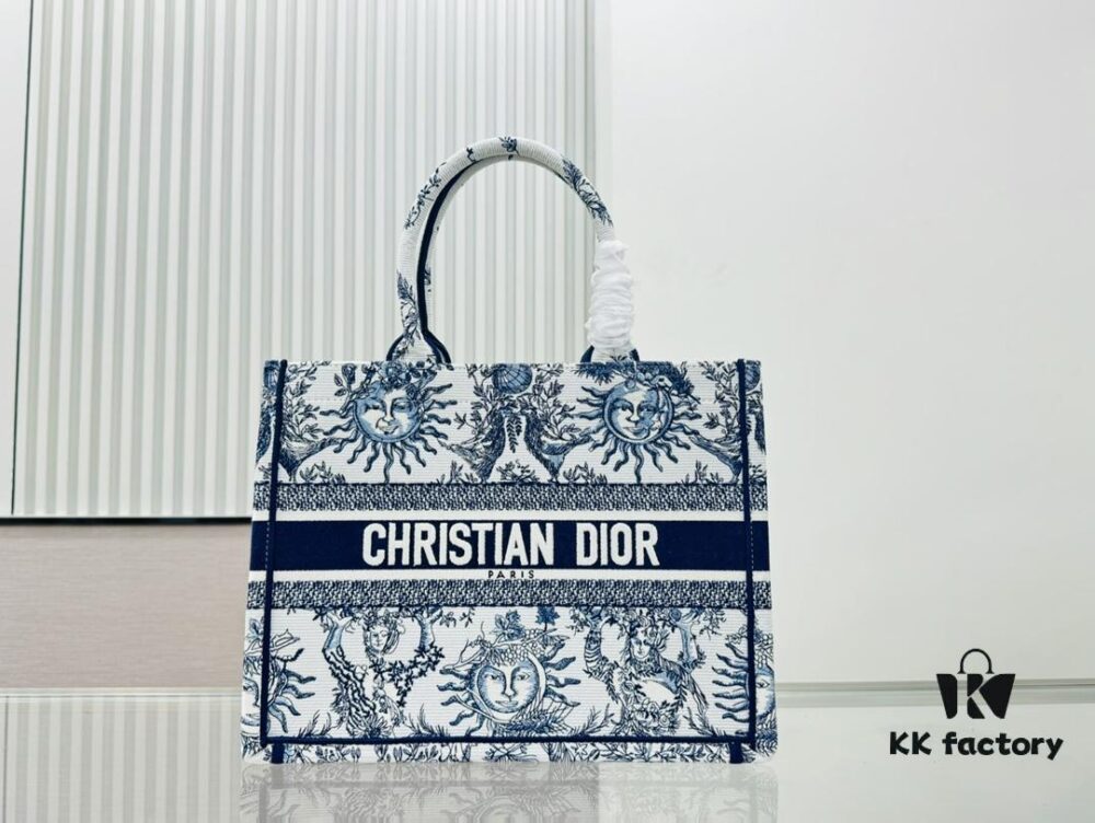 Thick Thread, Heavy Fabric Original Order Medium Di0r Book Tote