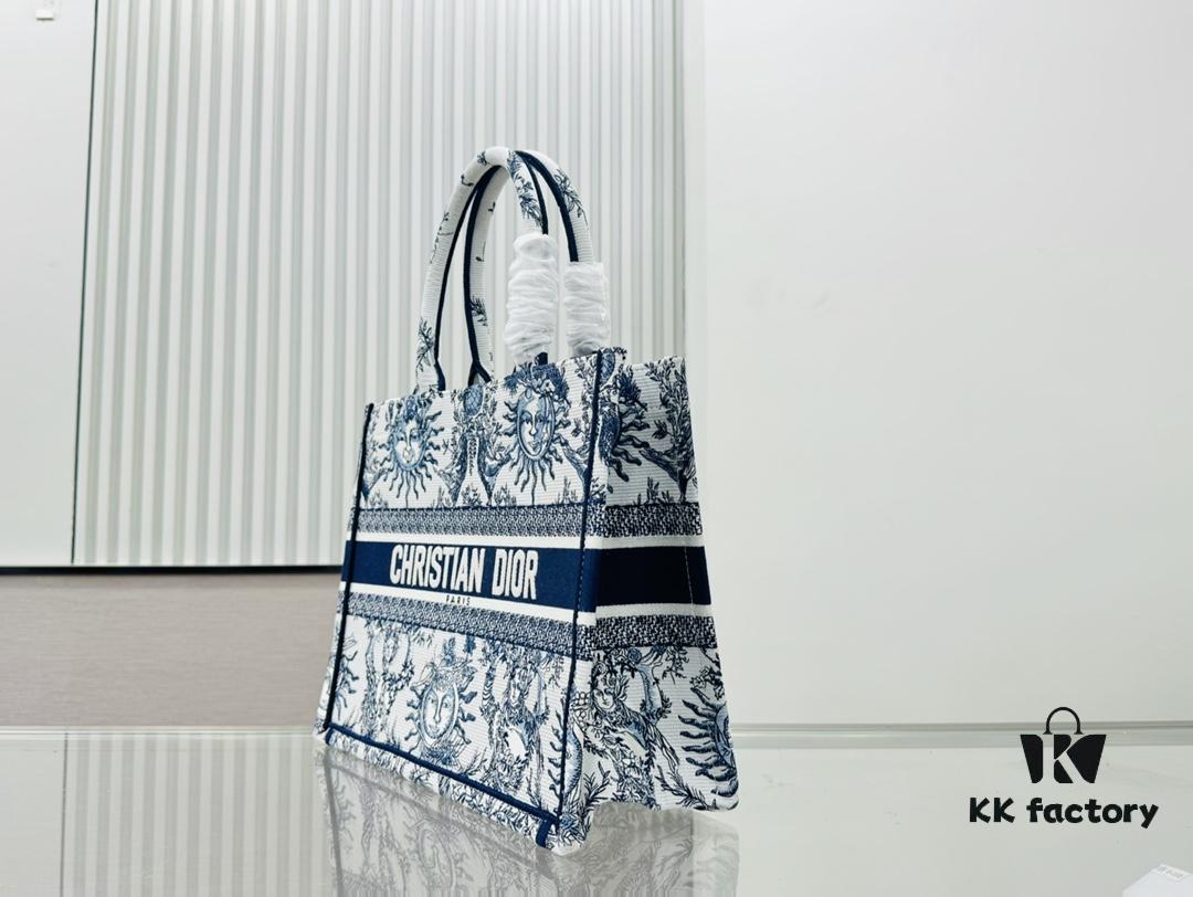 Thick Thread, Heavy Fabric Original Order Medium Di0r Book Tote