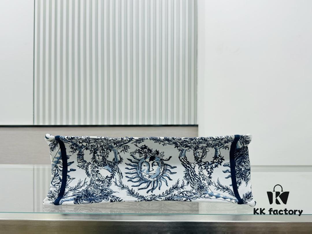 Thick Thread, Heavy Fabric Original Order Medium Di0r Book Tote