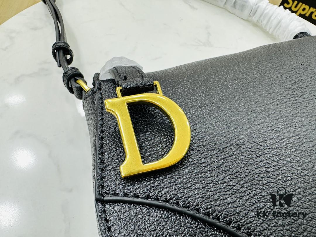 Christian Dior New Saddle Bag - Crescent Underarm Bag