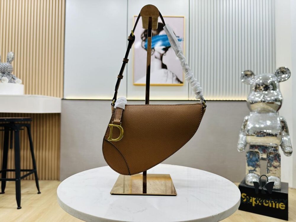 Christian Dior New Saddle Bag - Crescent Armpit Bag