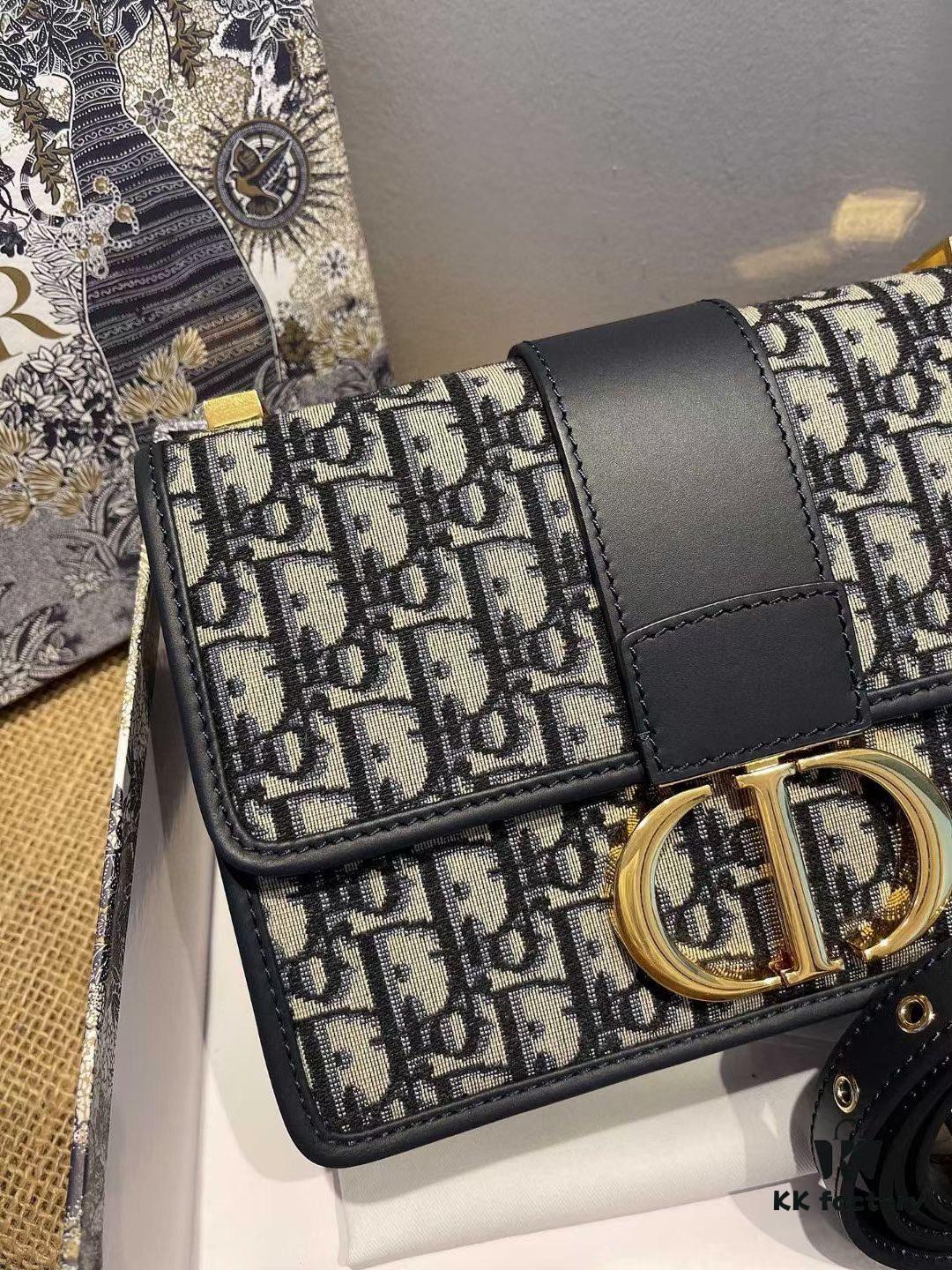 🆕【Dior 30 Montaigne♥️ Colored Buckle】Inspired by Dior's Timeless Legacy at 30 Avenue Montaigne