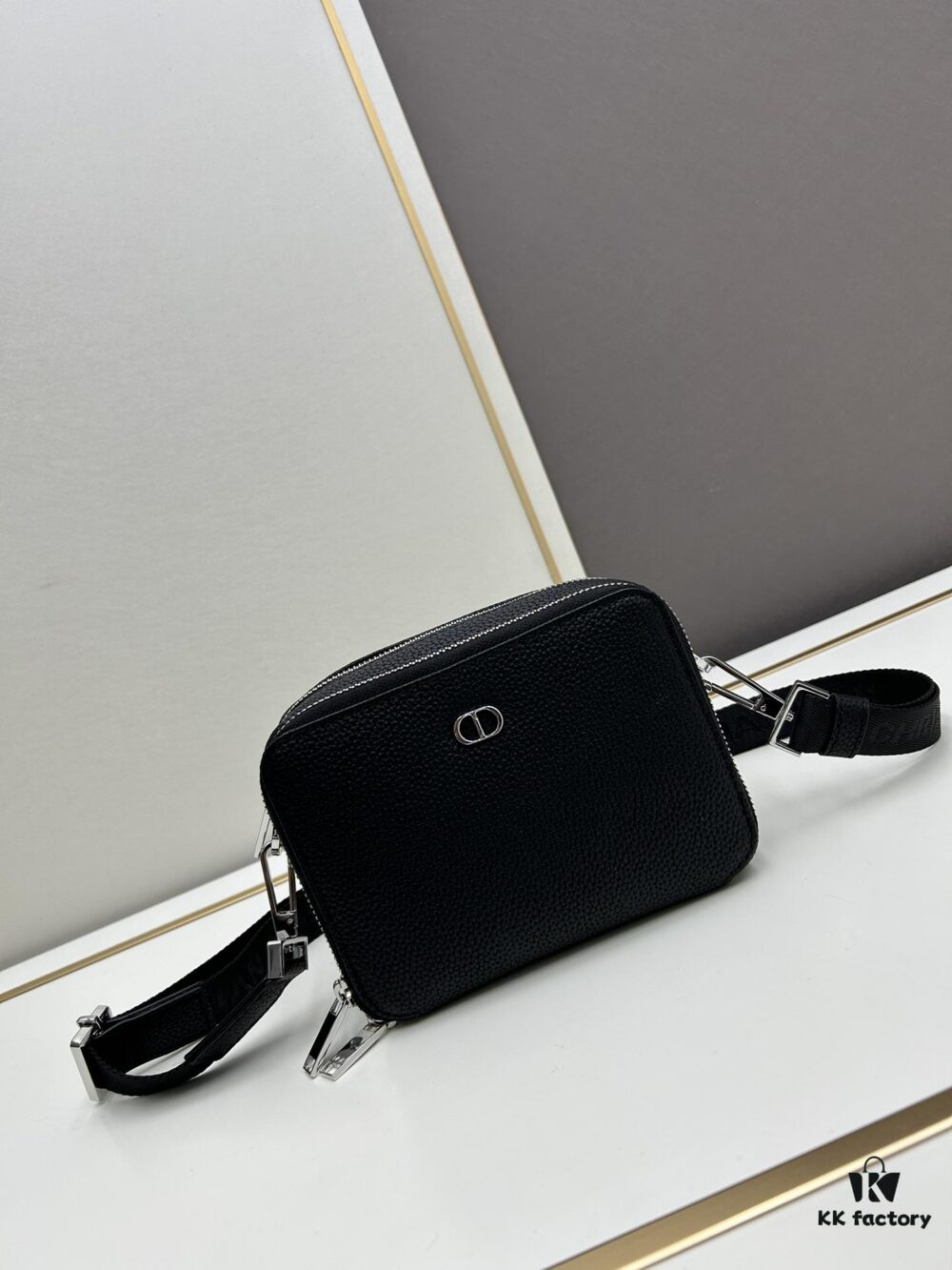 Dior Oblique 2024 Latest Double-Layer Zipper Dior Camera Bag