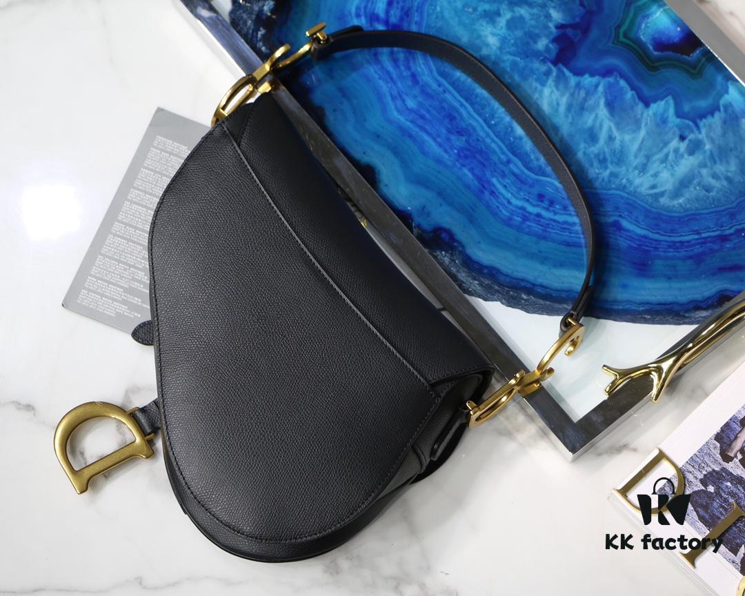 Dior Black Saddle Palm-Grain Series M0446 with Lettered Strap