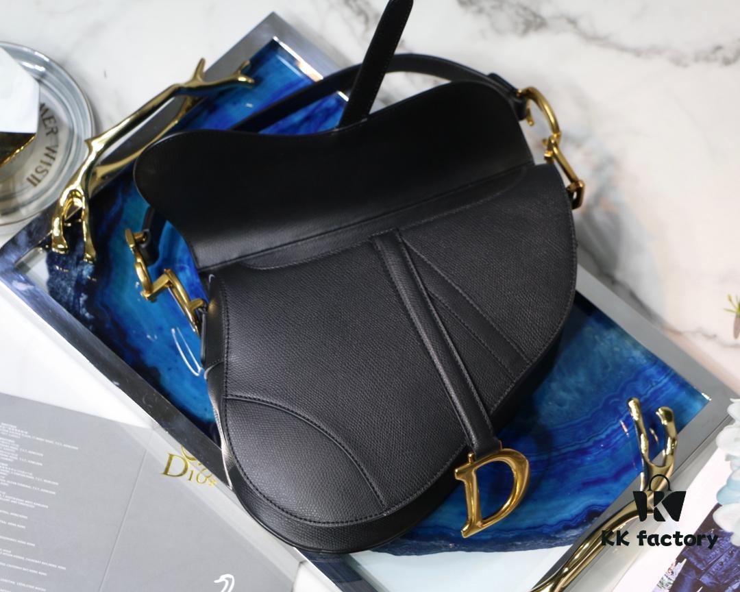 Dior Black Saddle Palm-Grain Series M0446 with Lettered Strap