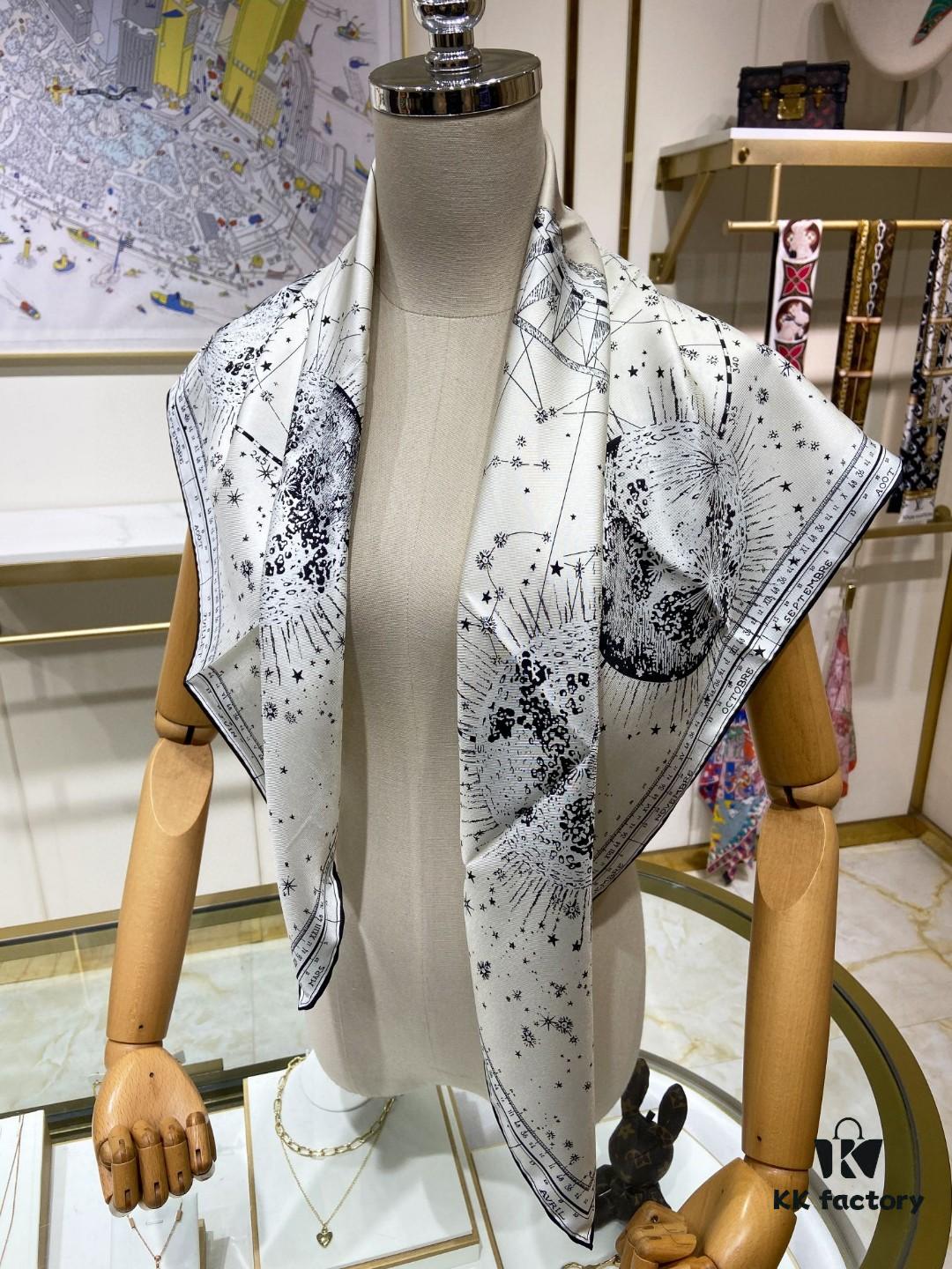 Luxury Custom Dior Double-Sided Solid Color Silk Scarf, 100% Premium 18 Momme Twill Silk, 90cm x 90cm