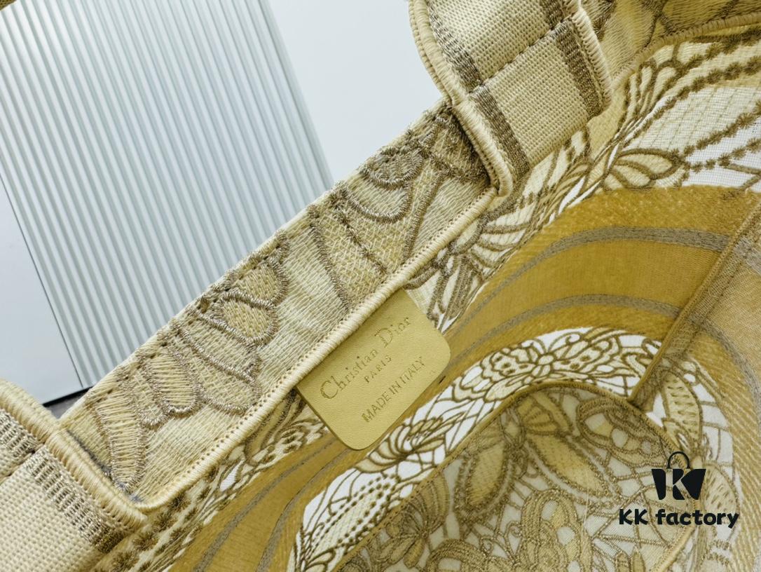 Dior Market Tote Bag with Shoulder Strap and Mini Pouch