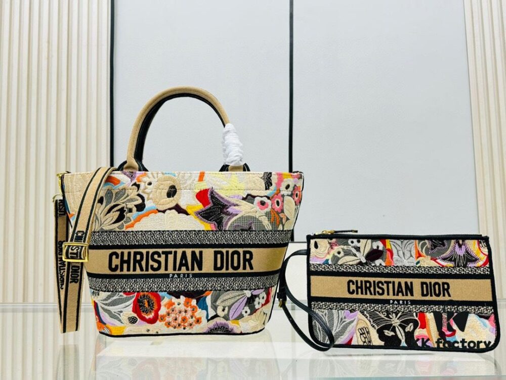 Dior Market Tote Bag with Shoulder Strap and Mini Pouch