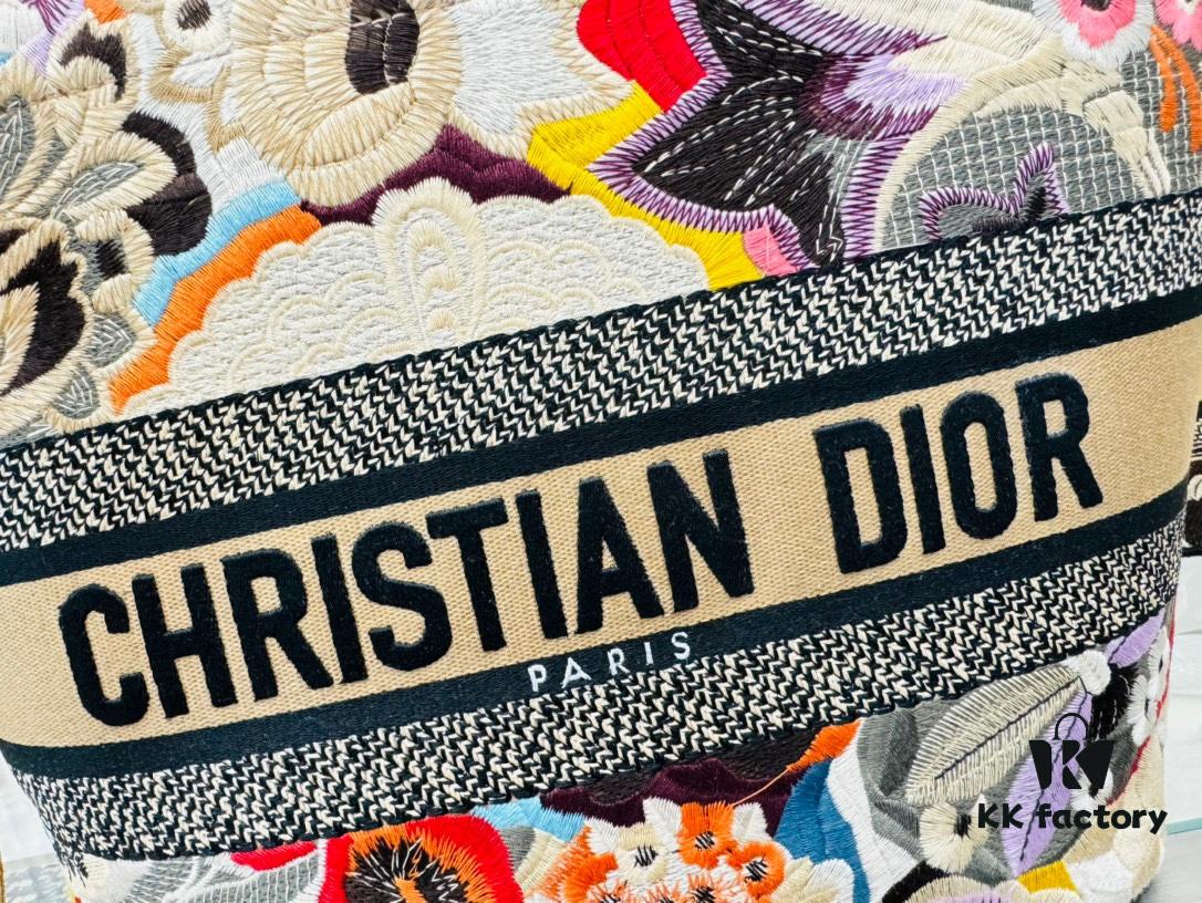 Dior Market Tote Bag with Shoulder Strap and Mini Pouch