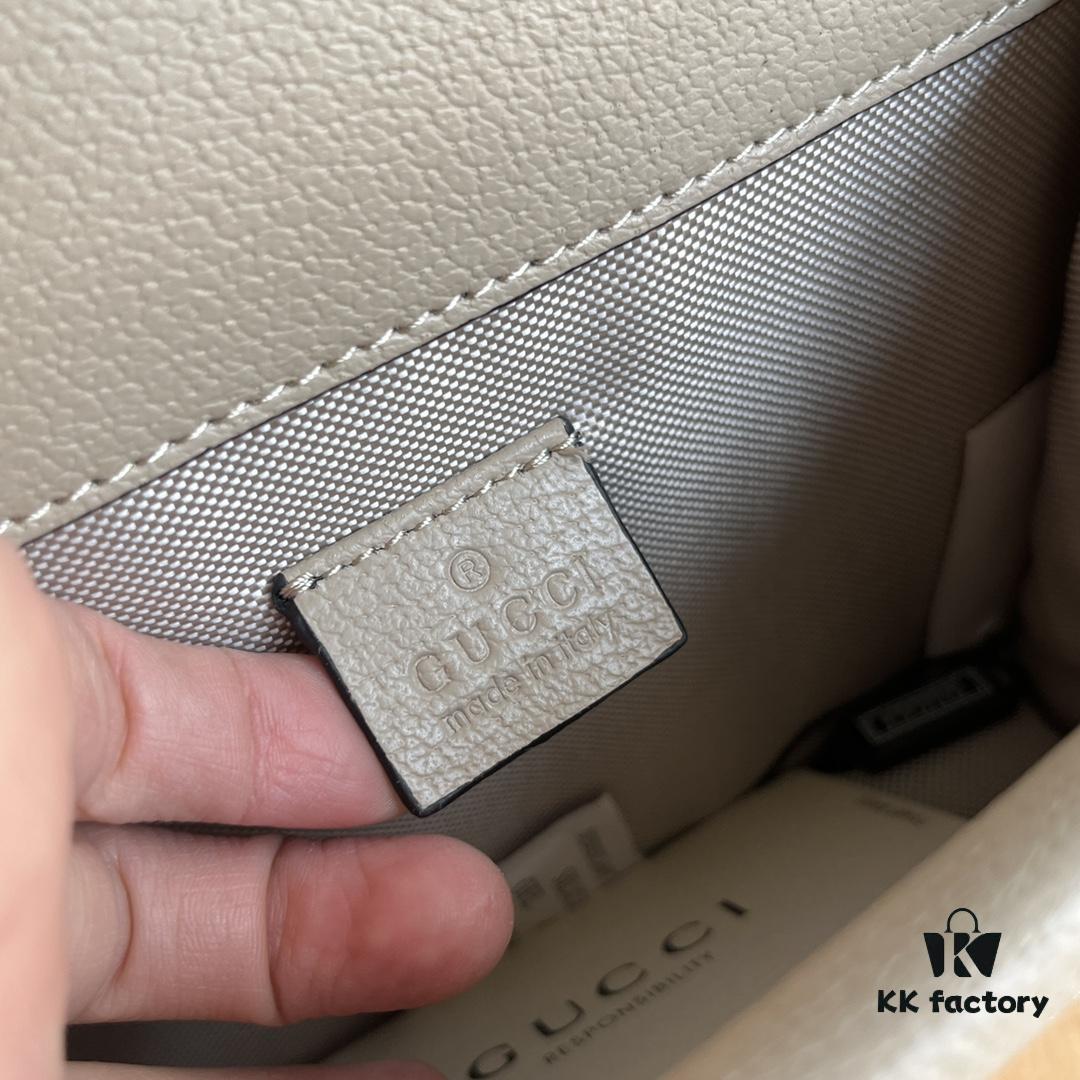 Authentic Shot #421970 Oatmeal