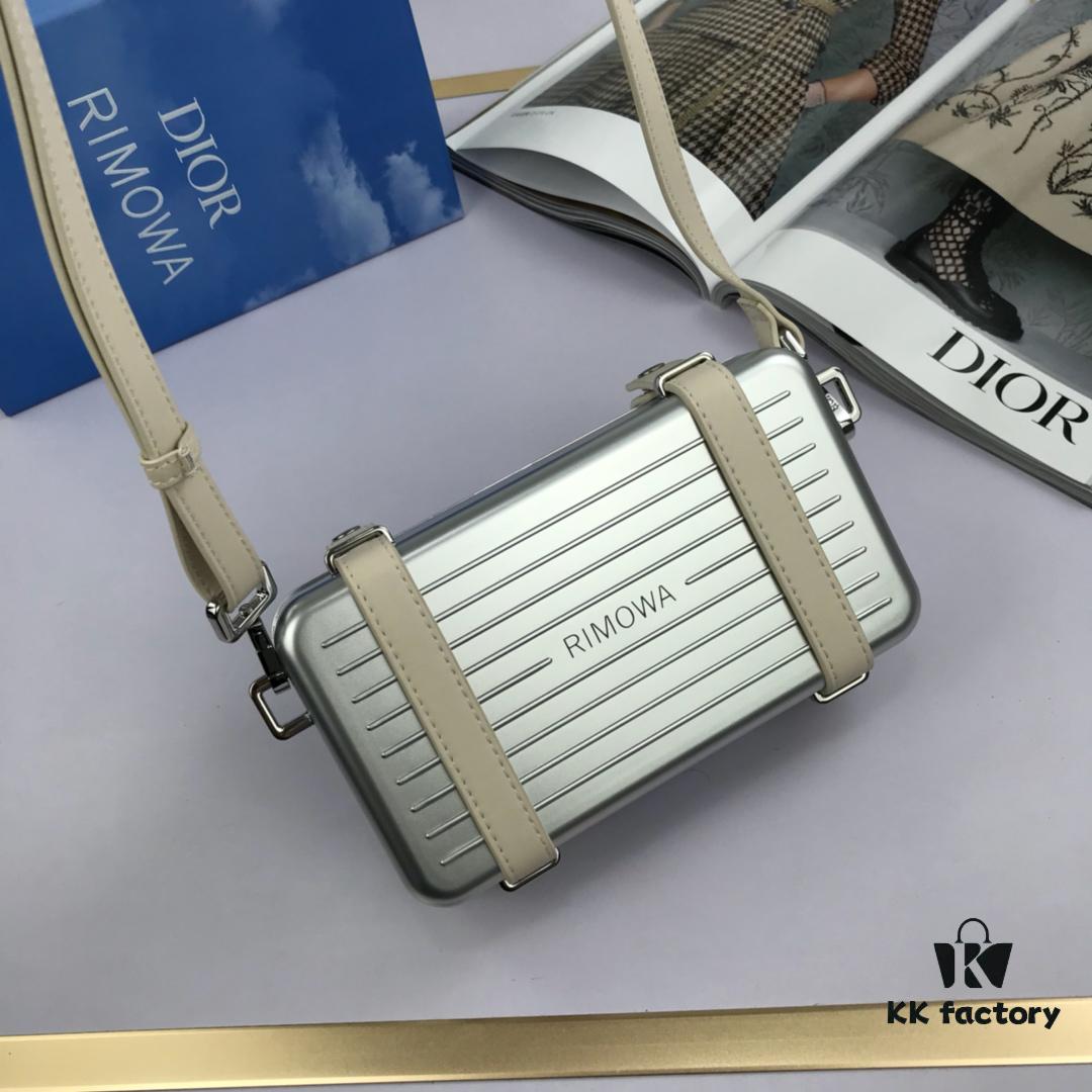 DIOᖇ🎉🎉 & RIMOWA Collaborative Limited Edition Mini Luggage Bag