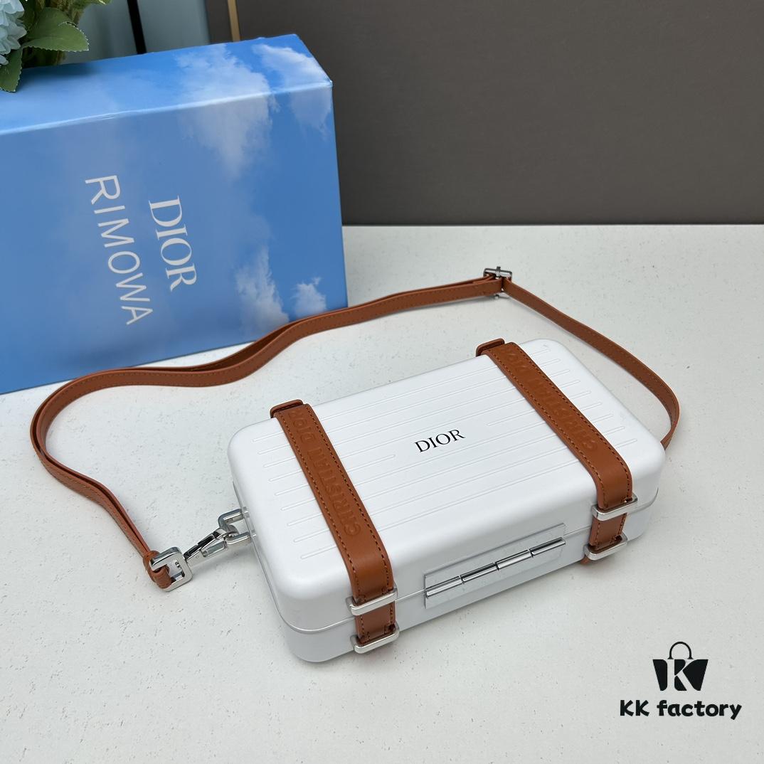 DIOᖇ🎉🎉 & RIMOWA Collaborative Limited Edition Mini Luggage Crossbody Bag