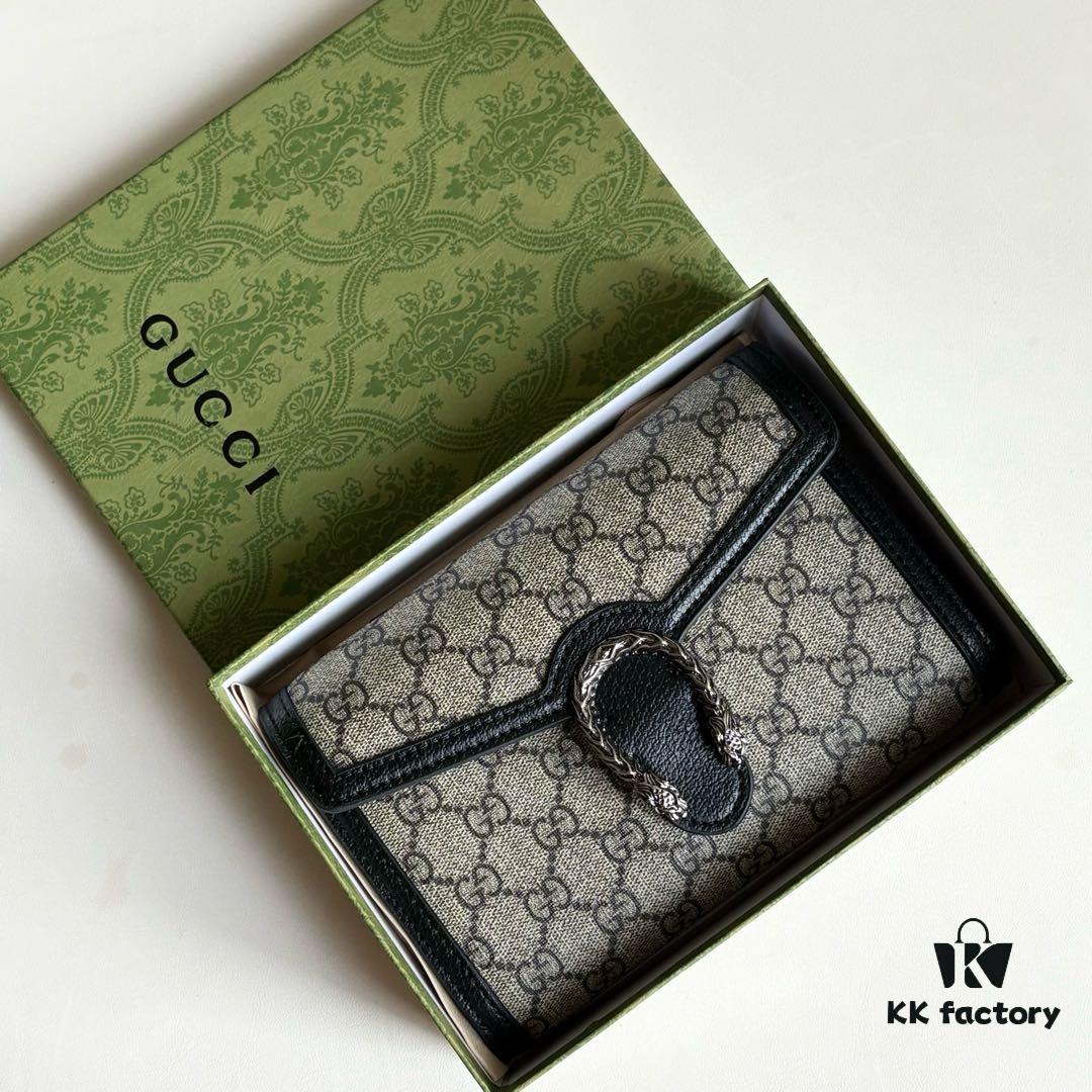 Gucci Dionysus WOC Chain Mini Handbag / Wallet with Tiger Head Spur Closure and Flip Design