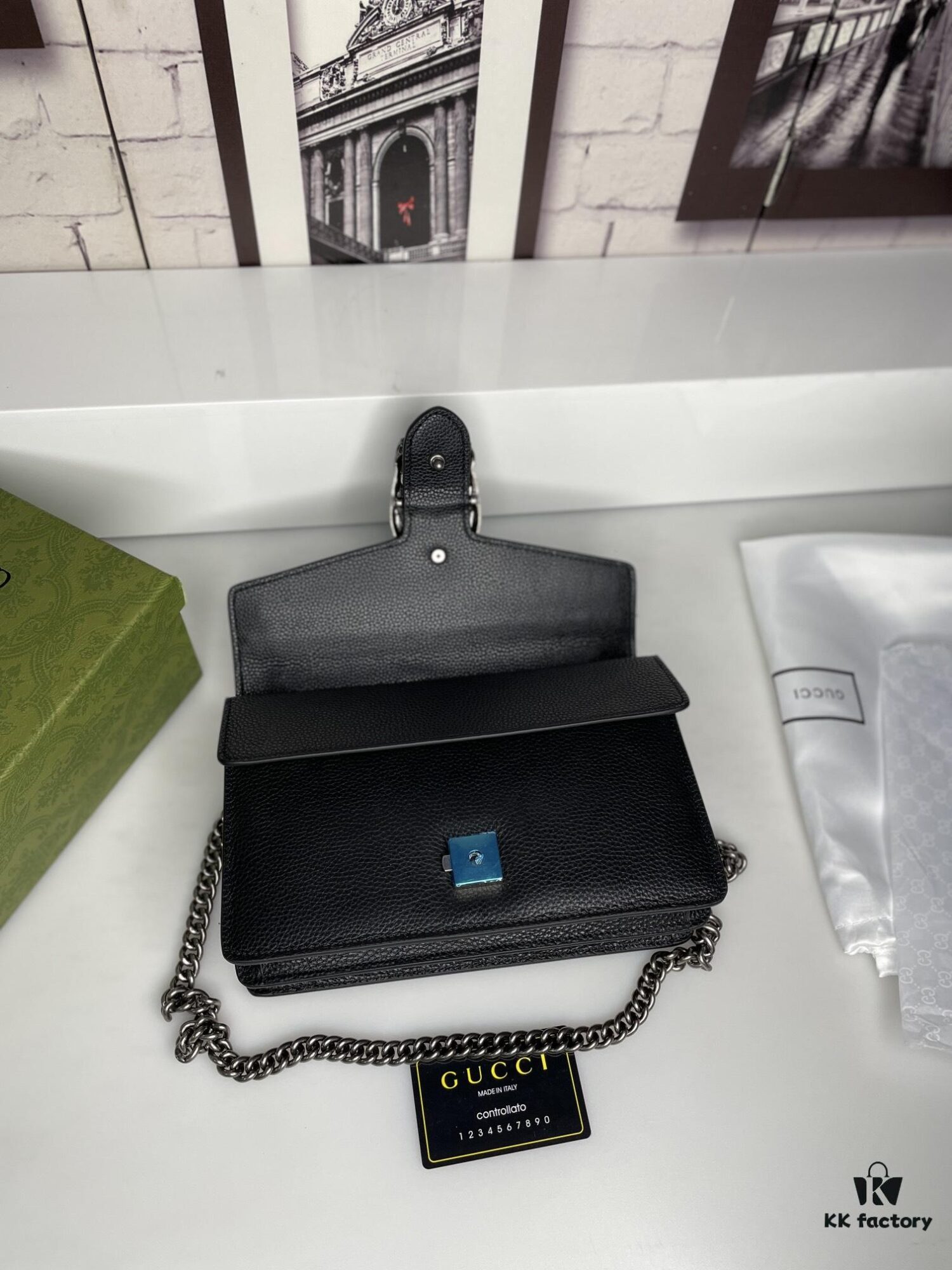 Crinkled Leather with Double Tiger Head Clasp Inspired by the Greek Mythology of Dionysus, Dual Flap Pockets, Handheld or Crossbody Bag, Model: 400249, Size: 28x15x7