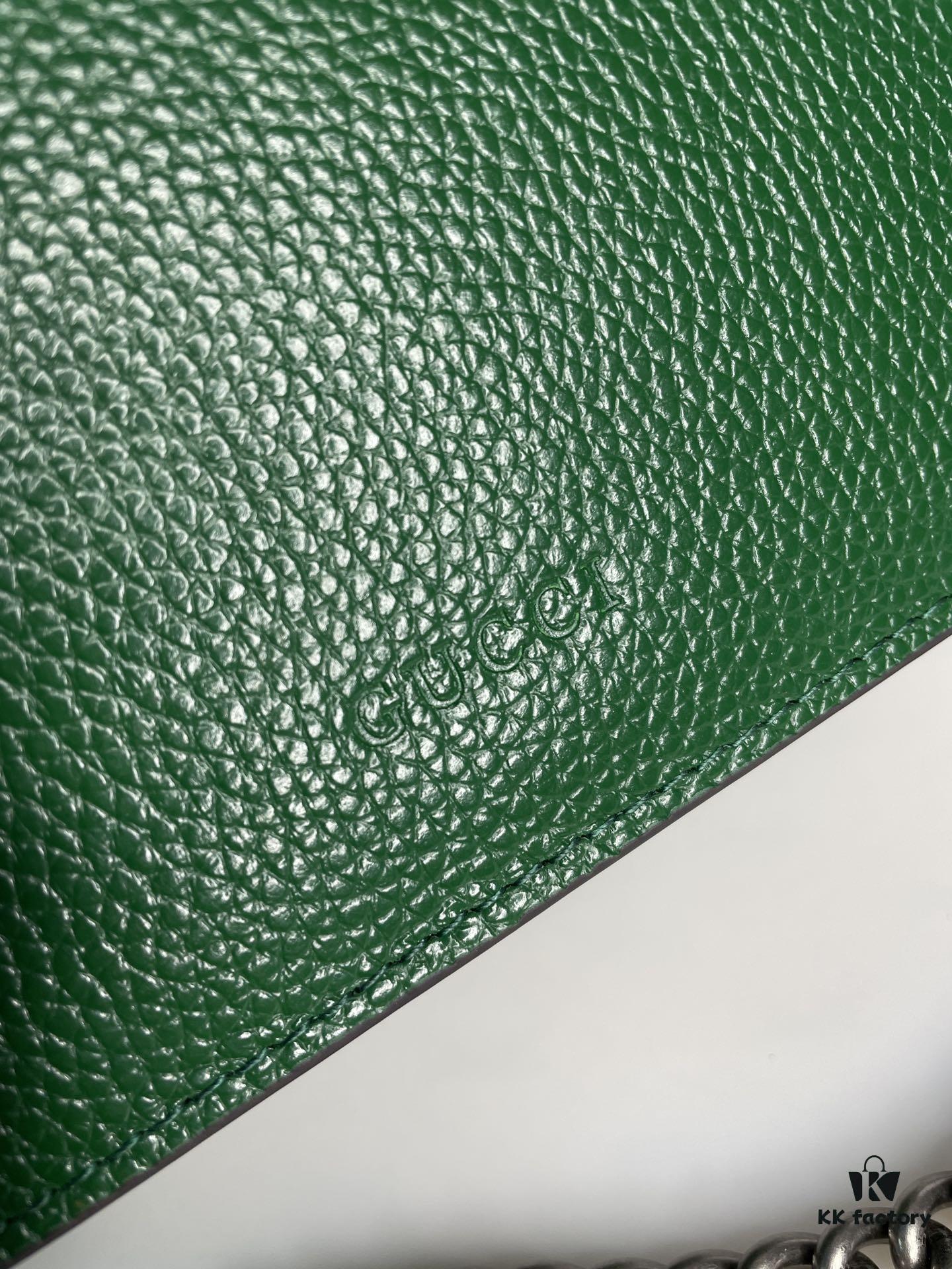 Crinkled Leather with Double Tiger Head Clasp Inspired by the Greek Myth of Dionysus, Dual Flap Pockets, Handheld or Crossbody Bag, Model: 400249, Size: 28x15x7