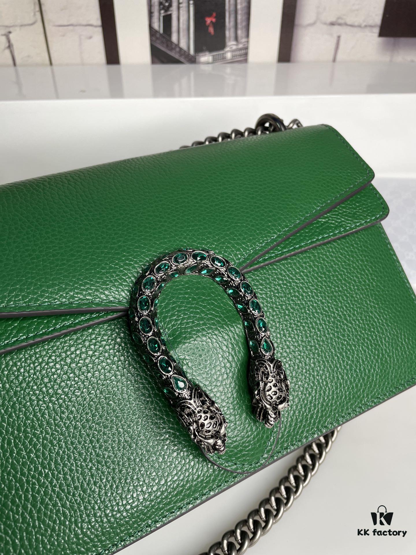 Crinkled Leather with Double Tiger Head Clasp Inspired by the Greek Myth of Dionysus, Dual Flap Pockets, Handheld or Crossbody Bag, Model: 400249, Size: 28x15x7