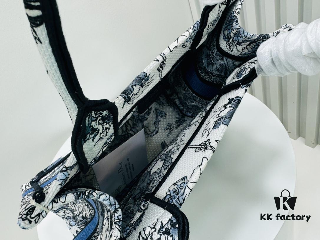 Authentic Thick Fabric Warning  ️ Small Size 'Book Tote'