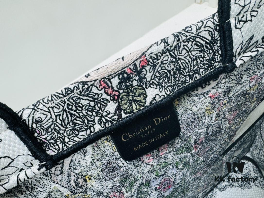 Authentic Thick Fabric Warning  ️ Small Size 'Book Tote'