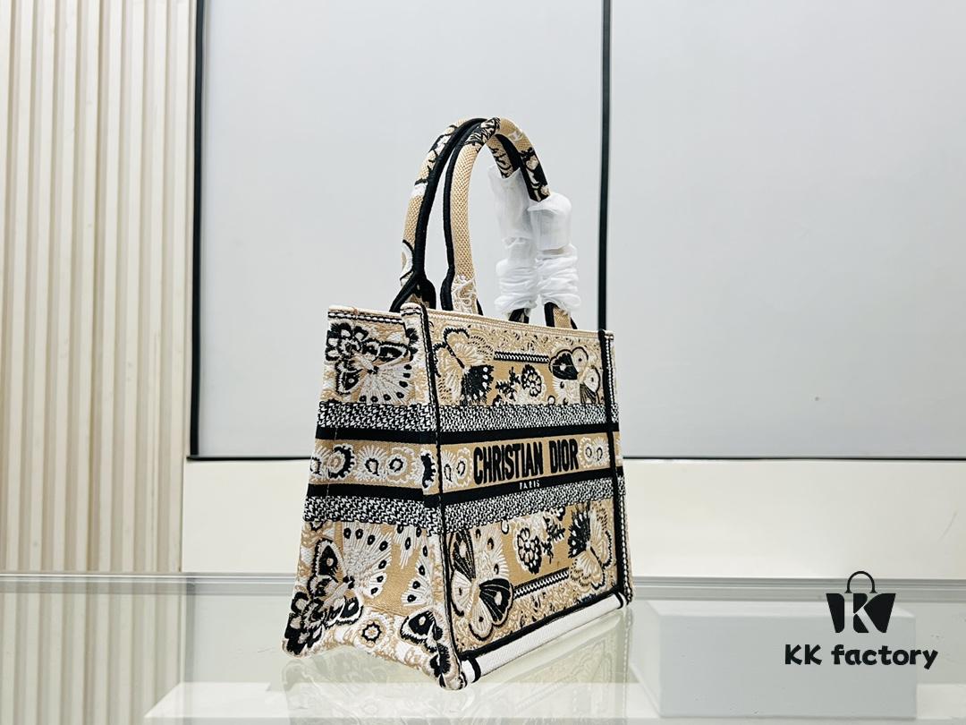 Authentic Thick Fabric Warning  ️ Small Apricot Butterfly [Book Tote]