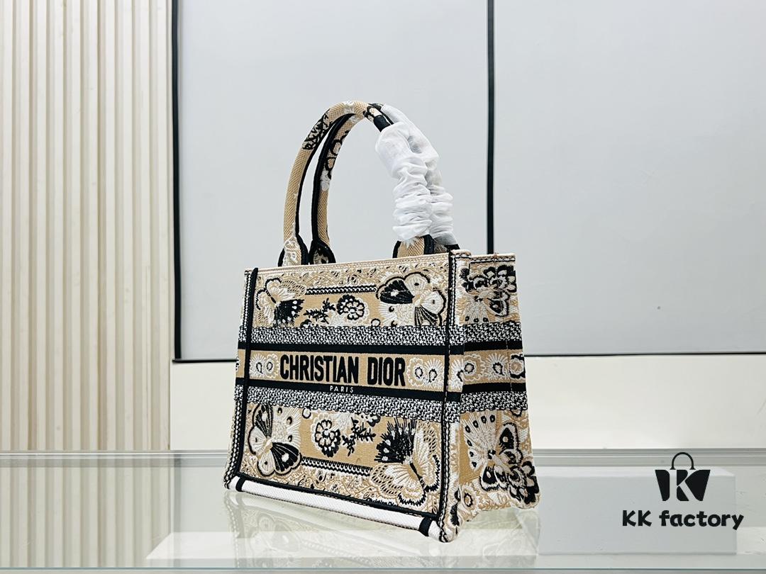 Authentic Thick Fabric Warning  ️ Small Apricot Butterfly [Book Tote]