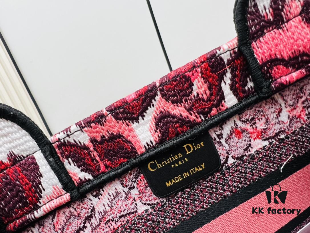 Authentic Thick Fabric Warning  ️ Small Red Leopard Print 'Book Tote'