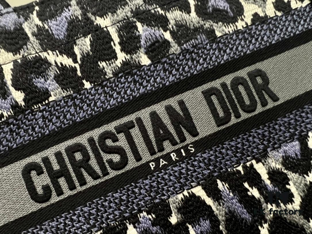 Authentic Thick Fabric  ️ Small Purple Leopard Print 'Book Tote'