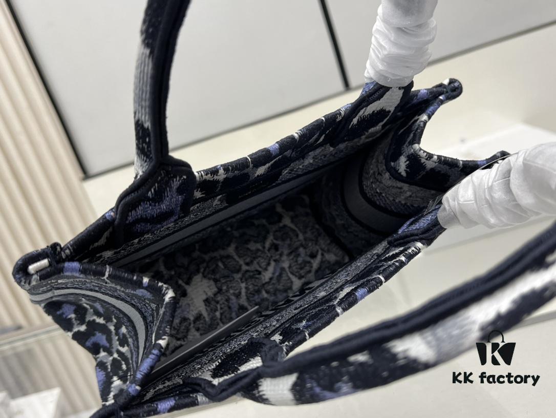 Authentic Thick Fabric  ️ Small Purple Leopard Print 'Book Tote'