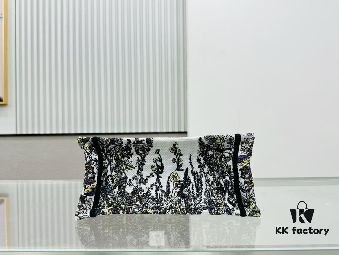 Authentic Thick Fabric Warning  ️ Small Size 【Book Tote】