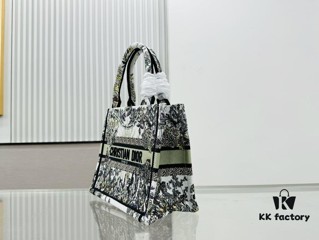 Authentic Thick Fabric Warning  ️ Small Size 【Book Tote】