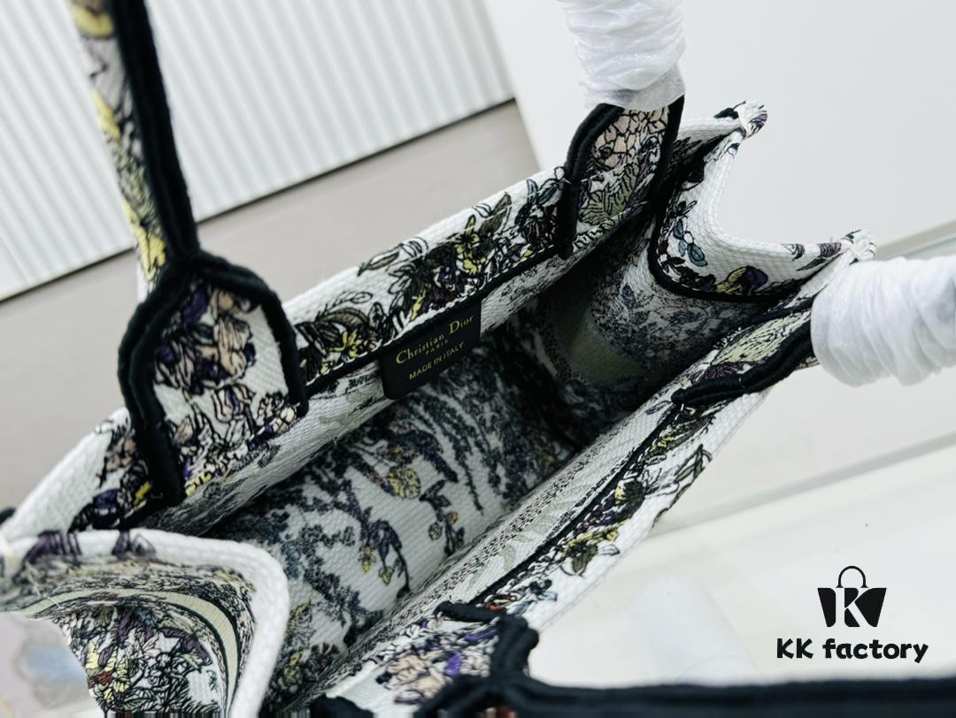 Authentic Thick Fabric Warning  ️ Small Size 【Book Tote】