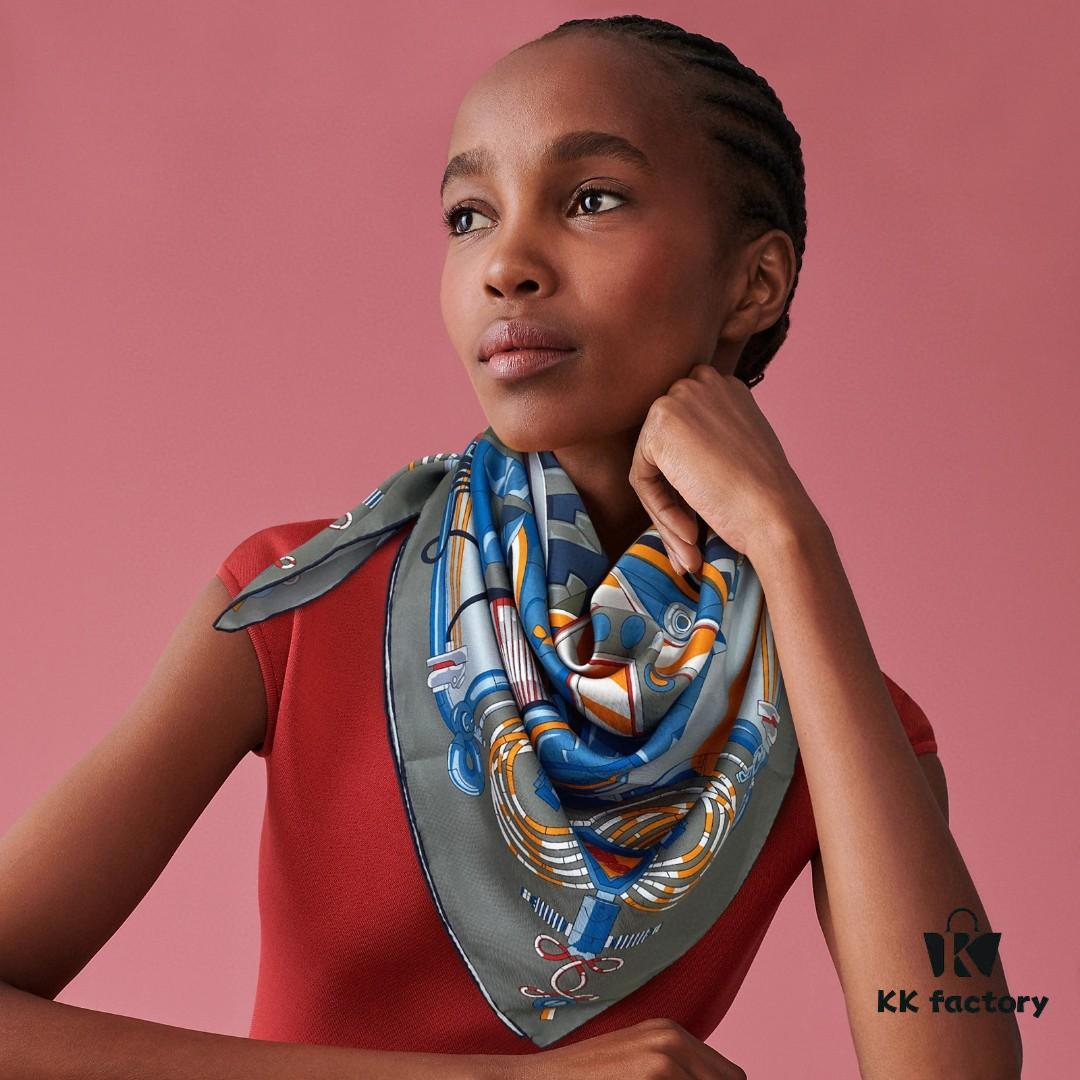 New Arrival💫 Hermès Single-Sided 100% Pure Silk Square Scarf, Top-Tier Craftsmanship, Highly Recommended!