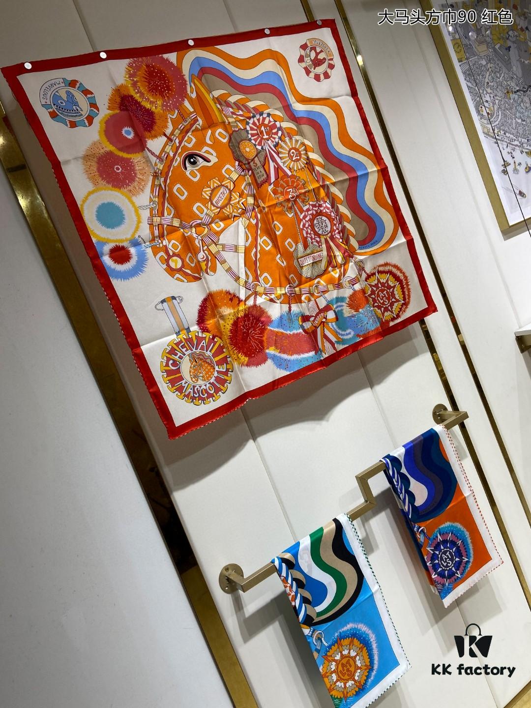 New Arrival💫 Beautiful Silk Scarf 90cm - Top-Quality Twill Silk, Premium Craftsmanship, Highly Recommended!