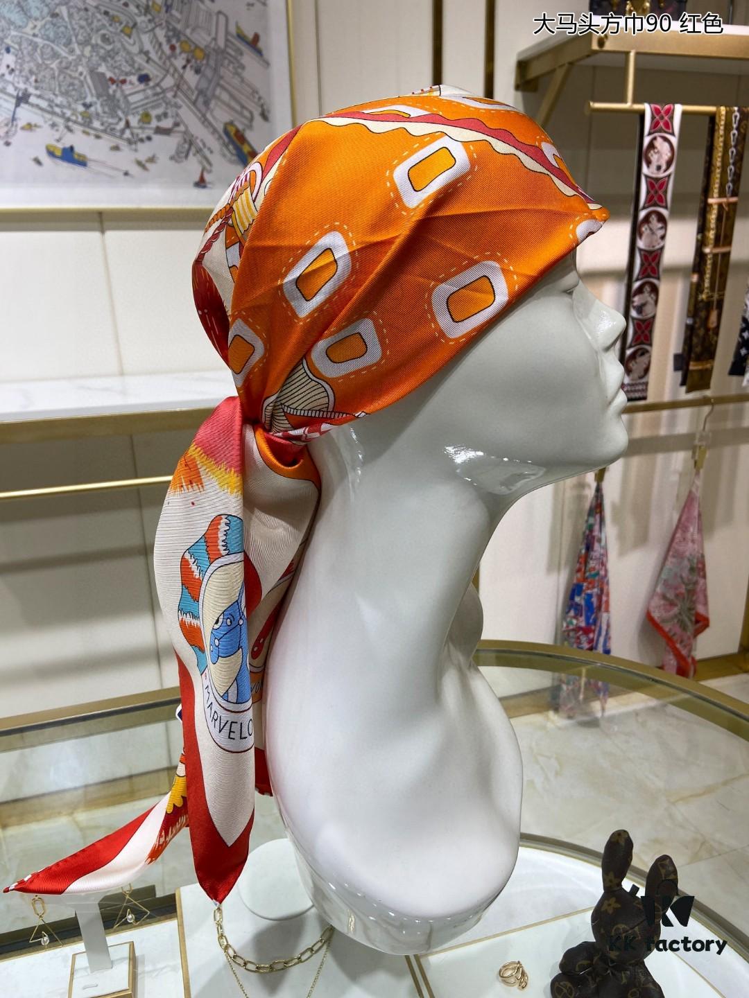 New Arrival💫 Beautiful Silk Scarf 90cm - Top-Quality Twill Silk, Premium Craftsmanship, Highly Recommended!