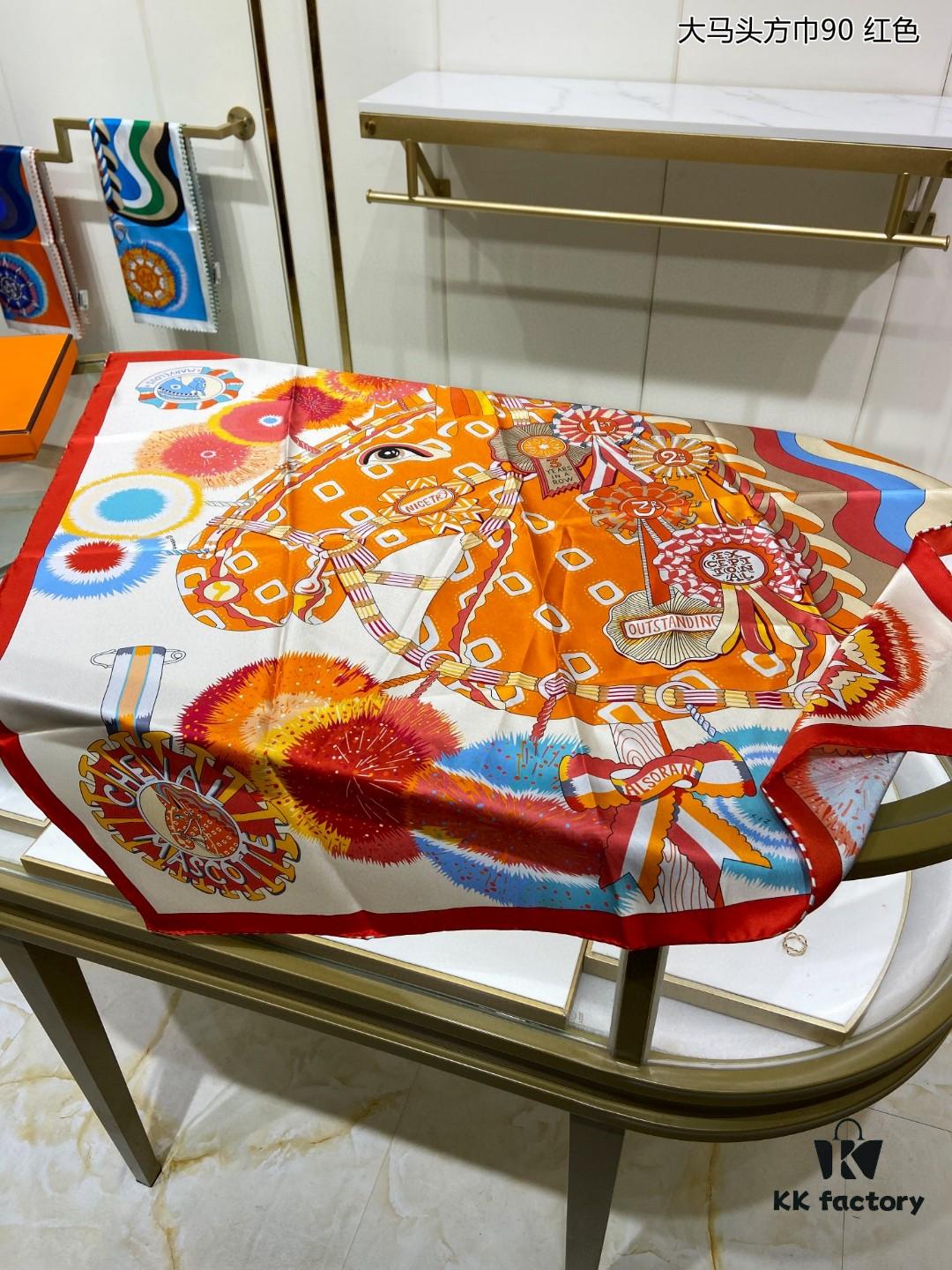 New Arrival💫 Beautiful Silk Scarf 90cm - Top-Quality Twill Silk, Premium Craftsmanship, Highly Recommended!