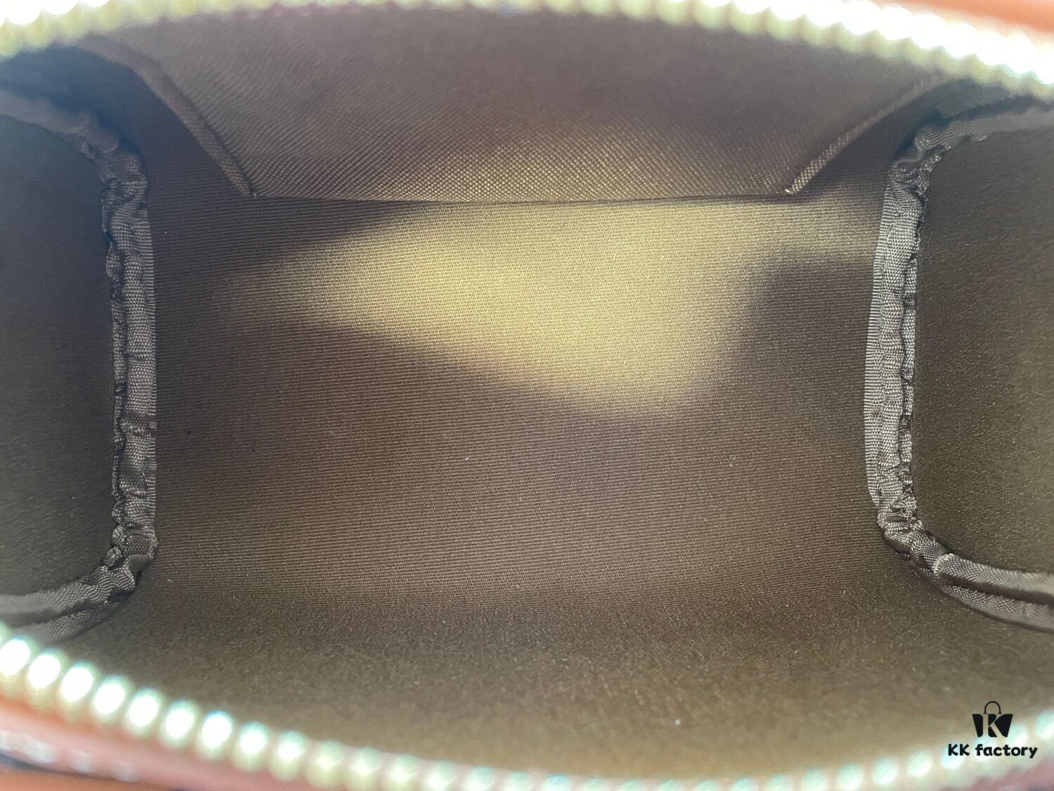 CELINE Small Triomphe Canvas Logo-Printed Calfskin Boston Bag