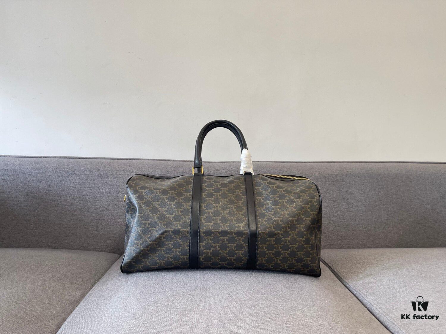 Celine Vintage Travel Bag – Timeless Archlight Monogram Design with Lightweight, Spacious Build