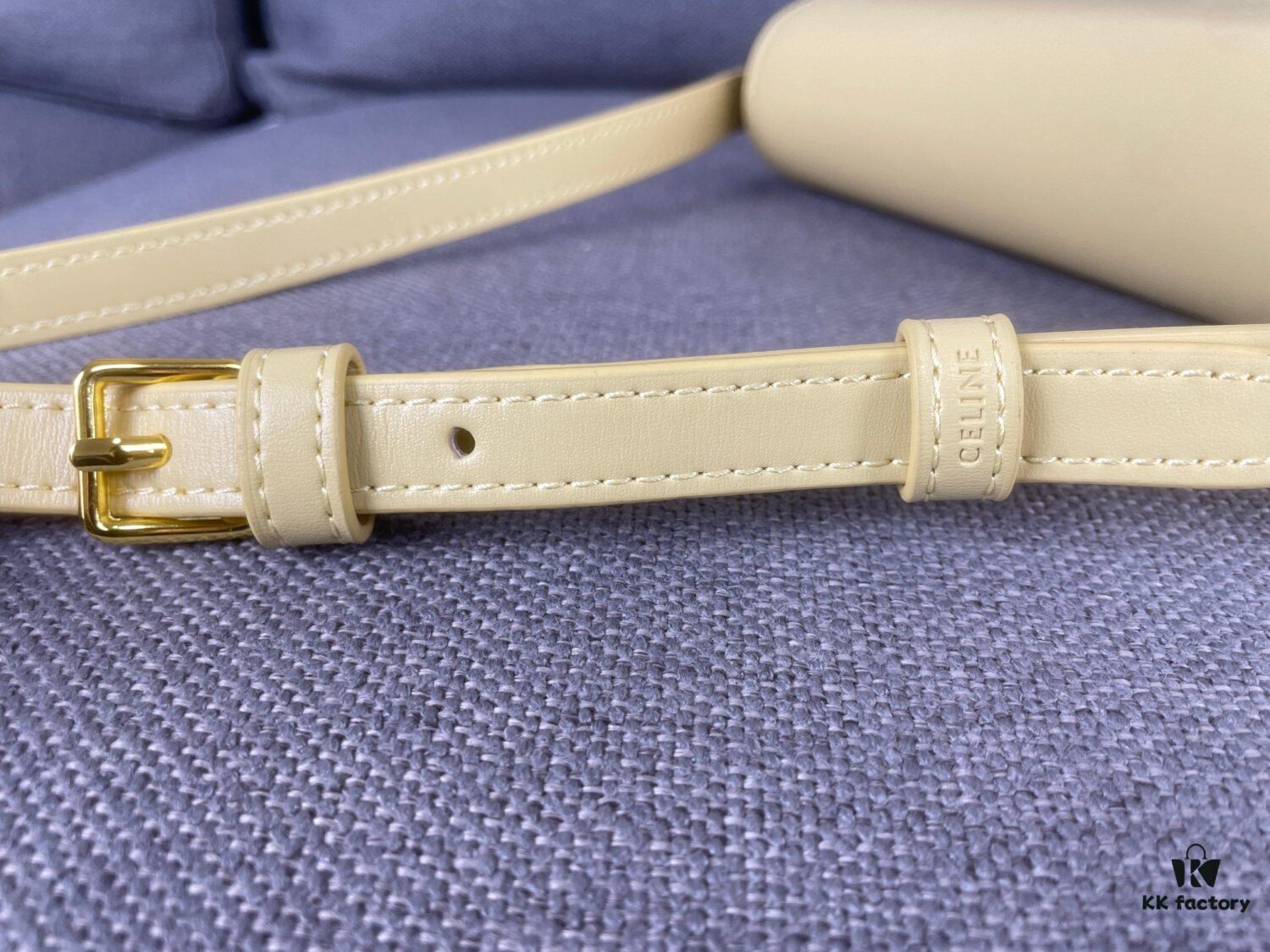 CELINE New Triomphe Arch of Triumph Underarm Bag Spring Summer Limited Edition