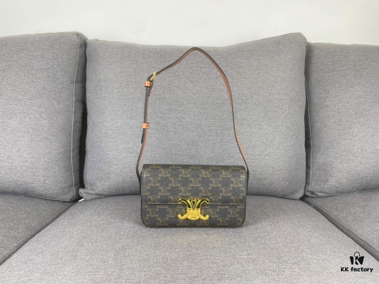 CELINE Triomphe Archway Bag - Limited Spring/Summer Edition