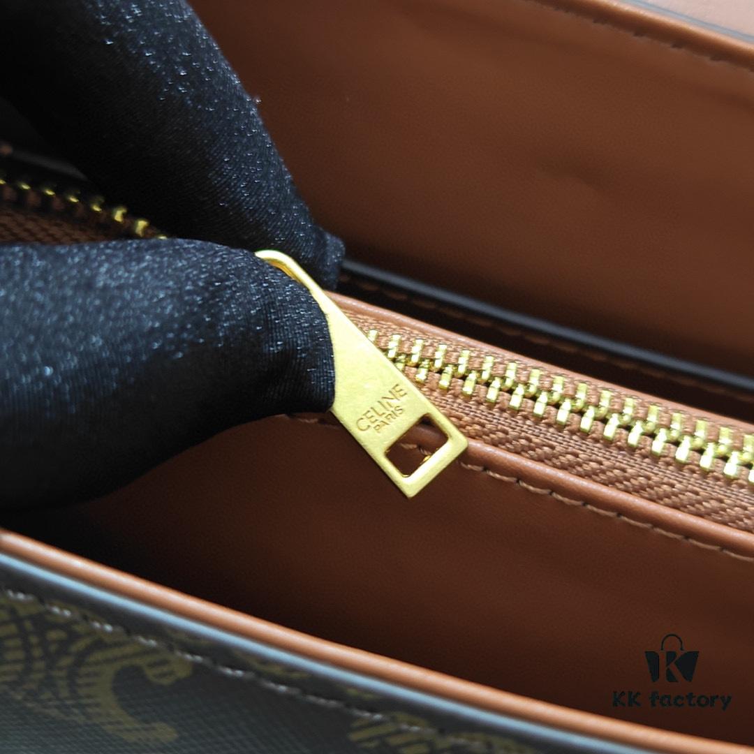 Top-Grade Cowhide, Crisply Textured Leather, Celine 2024 New Arrival Archival Handbag