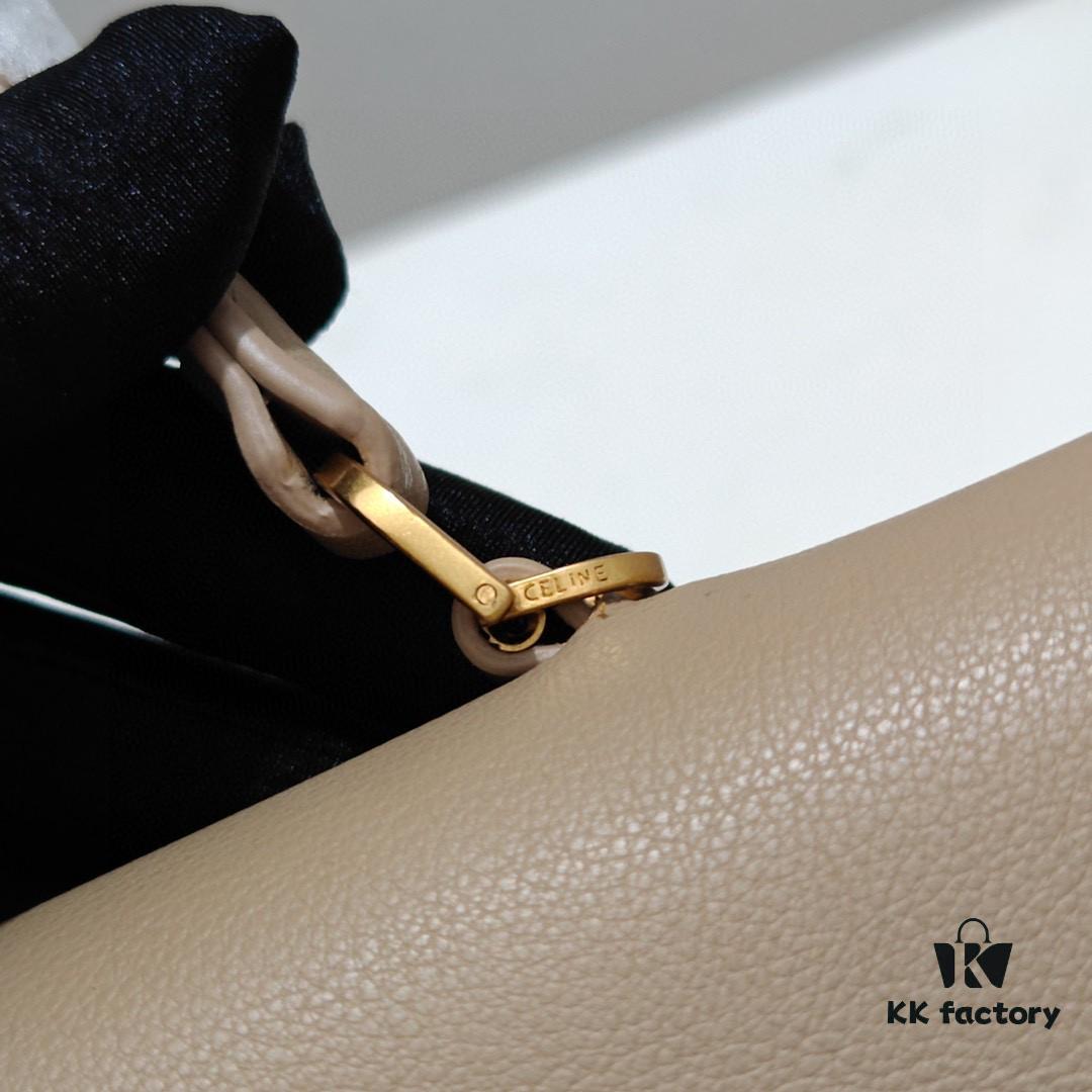 Crinkled Calfskin Celine 2024 New Triumph Handbag