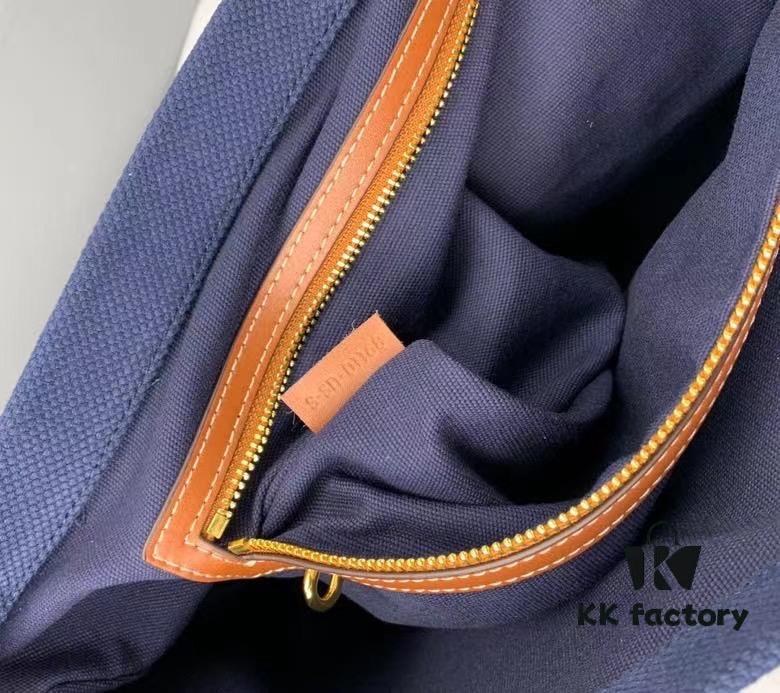 New Arrival 🔅 CABAS CELINE Canvas and Calfskin Crossbody Bag